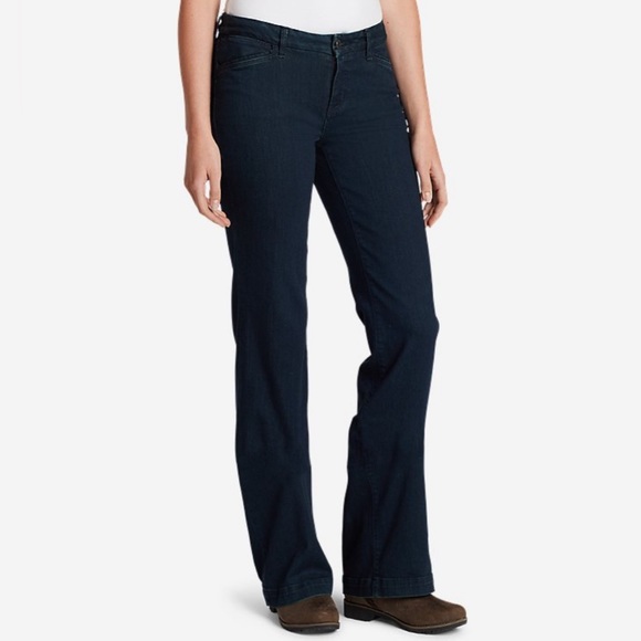Jean Eddie Bauer – Boot Cut – Curvy – Taille 6 Short – Lavage Medium